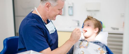 Kinderzahnheilkunde in der Zahnarztpraxis Rossow und Kollegen aus Nörten-Hardenberg 